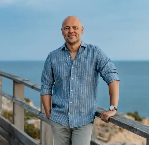 Willem Van Veenendaal, real estate advisor